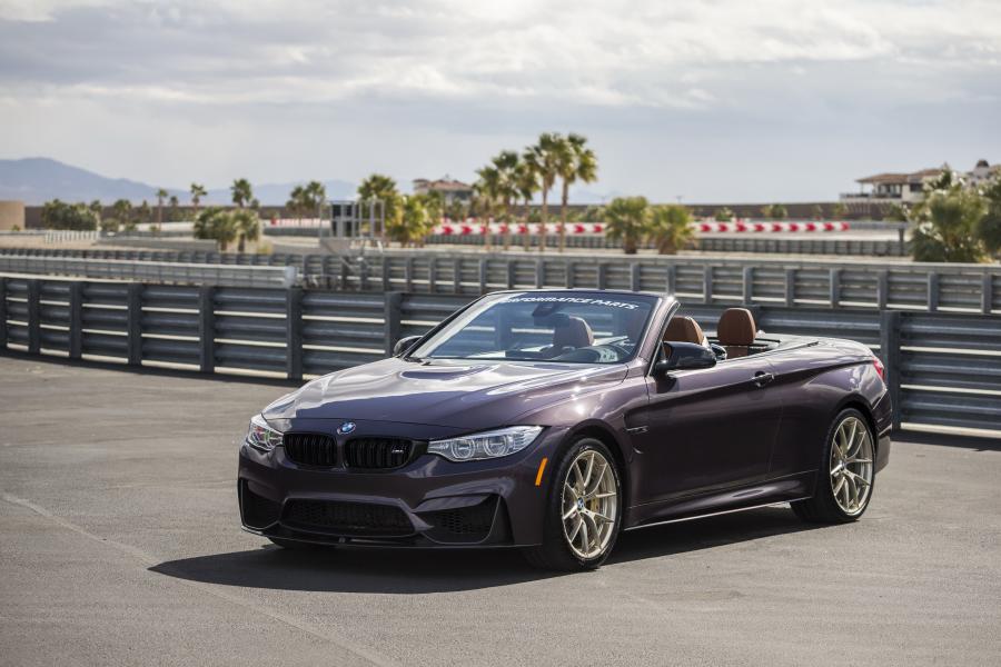  BMW M4 Convertible (F83) 2017 года  (NA) (фото 19 из 24)